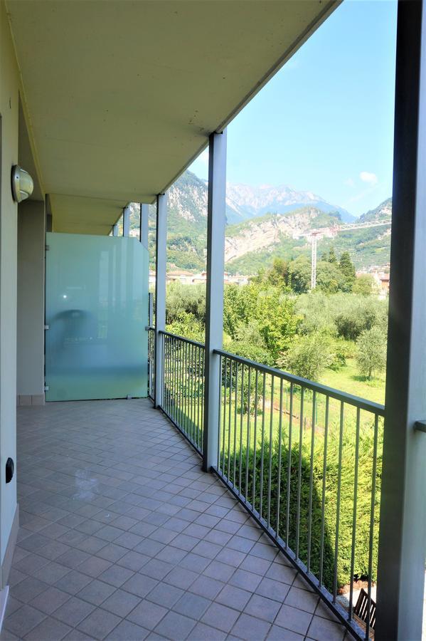 Apartament Deluxe Mayde Riva del Garda Exterior foto
